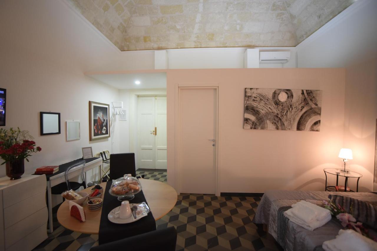 Da Noi Due Taranto Exterior foto